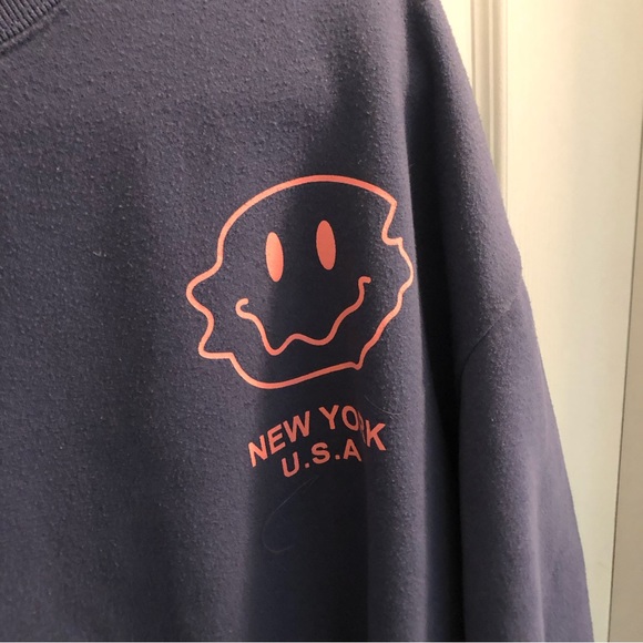 New York Sweatshirt - Picture 2 of 4